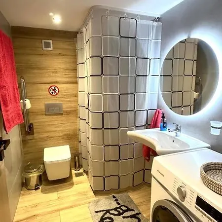 Ideal Loft Next To Metro